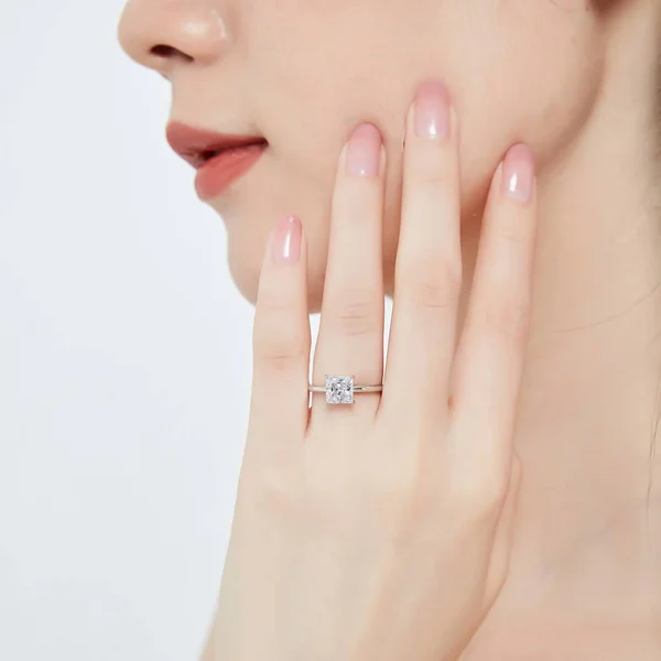 BERRICLE Sterling Silver Princess Cut Cubic Zirconia CZ Solitaire Promise Wedding Engagement Ring 1.6 CTW Size 10.5