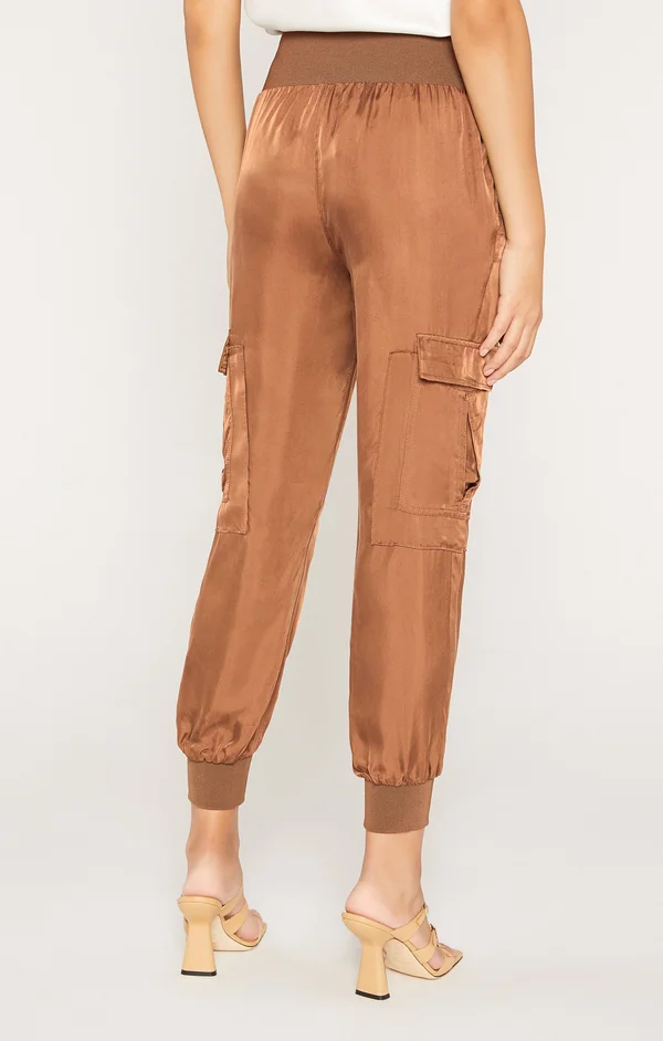 Cinq A Sept Tous Les jours Giles Satin Jogger Pants - Red, Women's, S