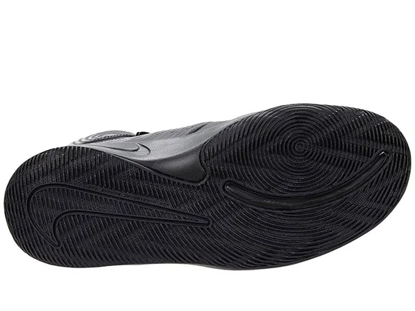 Nike Kids& Grade School Hustle D 9 Flyease Basketball Shoes, Black