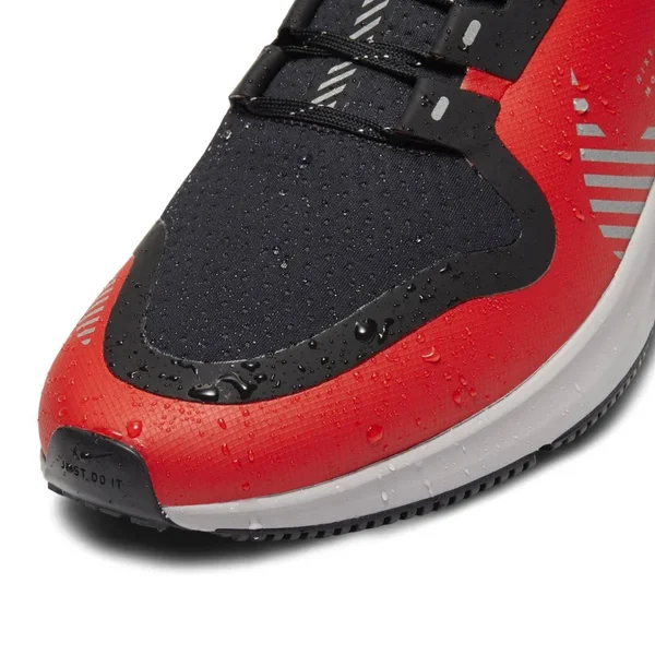 Nike Men's Air Zoom Pegasus 36 Shield Running Shoes in Red Size 10.5