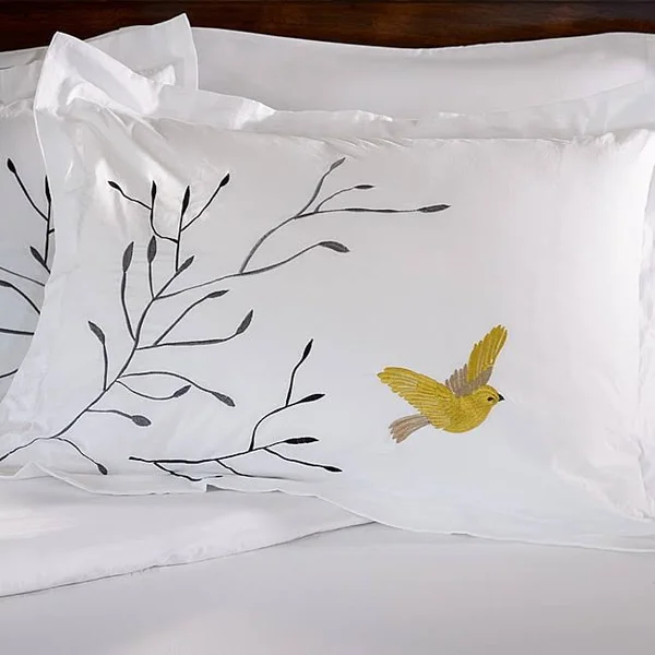 Superior Swallow 3-piece Embroidered Cotton Duvet Cover Set - King/California King - Brown
