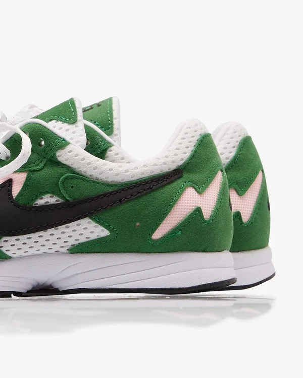 Nike Air Streak Lite Aloe/Black/White