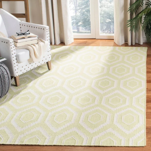 Safavieh DHU556A Dhurries Area Rug, Green, Ivory: 6-ft x 9-ft