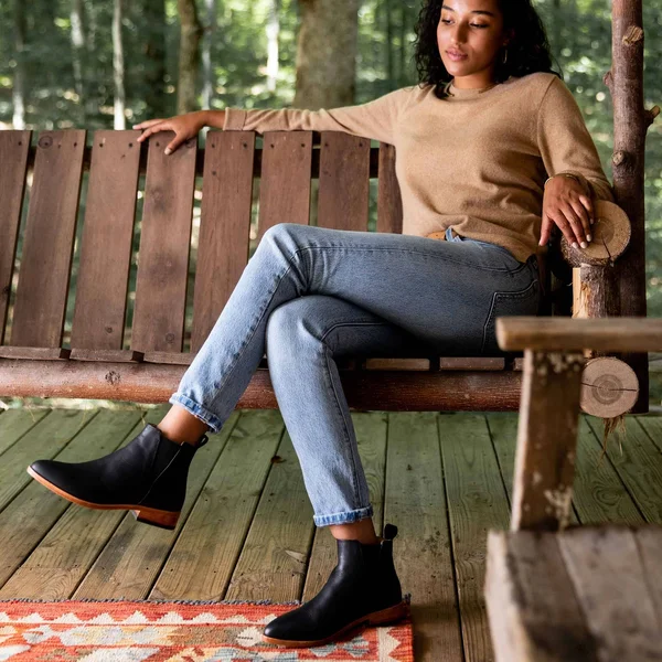 Nisolo Chelsea Boot - Women's Black - 7.5