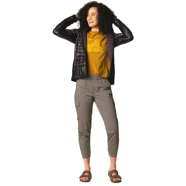 Mountain Hardwear Cascade Pass Cargo Pant - Women's Dunes, M/Reg