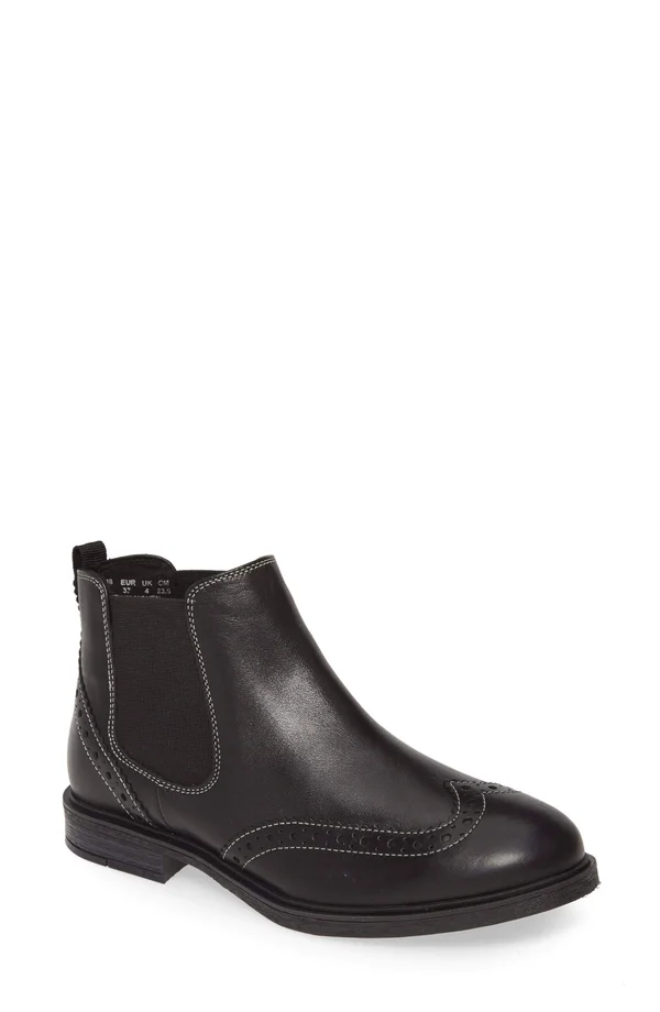 Hush Puppies Bailey Chelsea Boot 7.5 Women's Black