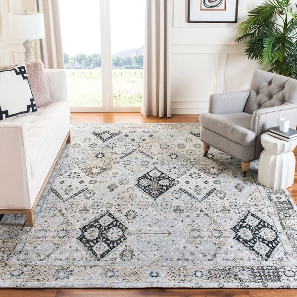 Safavieh Classic Vintage CLV871A 8' x 10' Ivory and Silver Area Rug