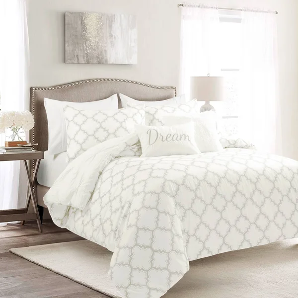 Lush Decor Ravello Pintuck Caroline Geo Comforter Set White Full/Queen
