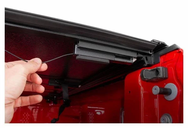 Rough Country Ram Low Profile Hard Tri-Fold Tonneau Cover - 47320650