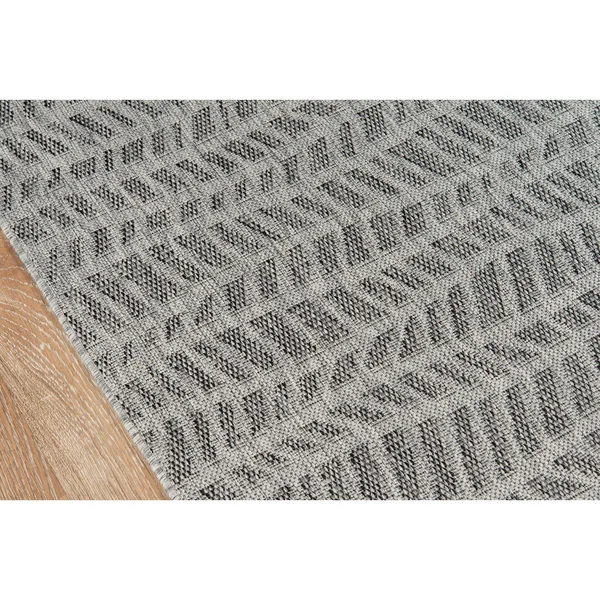 Momeni Villa VI-05 Area Rug - Grey, 2& x 10& Runner
