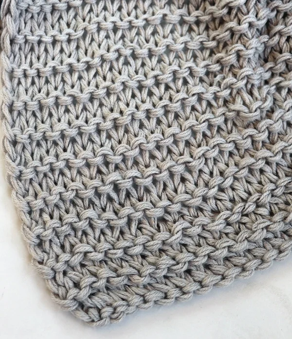 OscarOliver Luca Throw - Chocolate