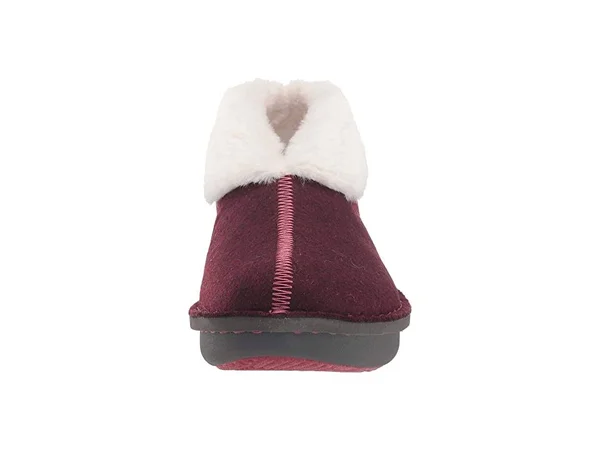 Clarks Women's Step Flow Low Fur Lined Slipper, Size: 7, Maroon Felt