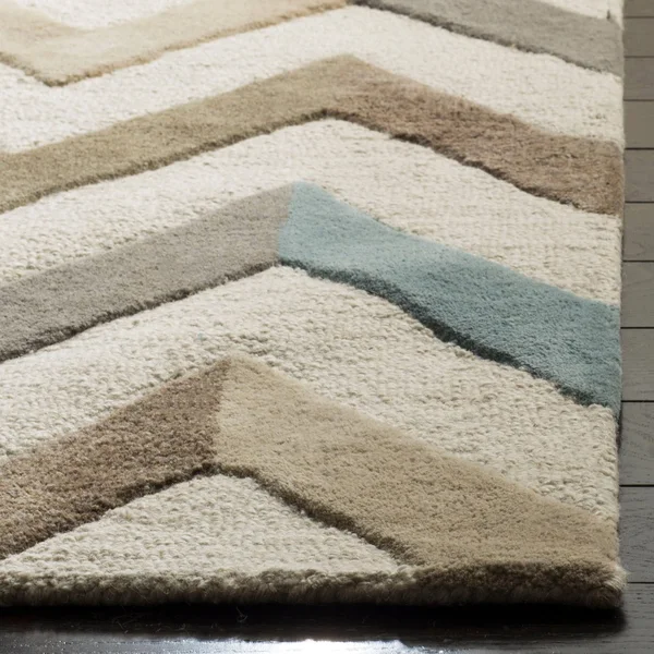 Safavieh Cambridge Ivory & Multi-Color 6& x 9& Rug