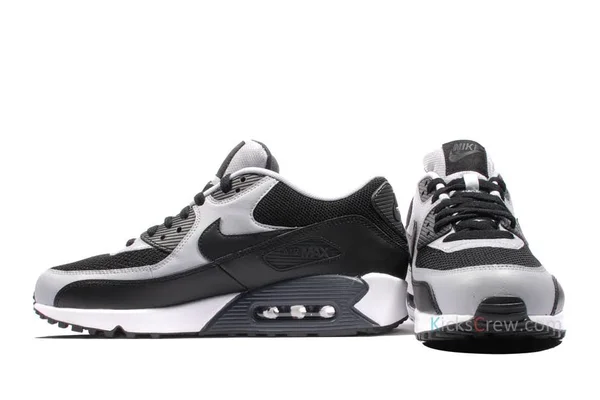Nike Air Max 90 Essential Men's Shoe - Black