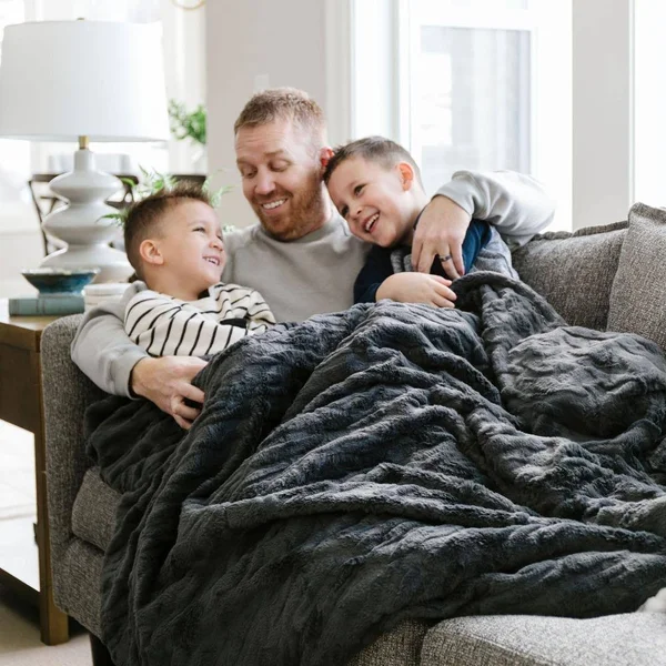 Saranoni Lush XL Throw Blanket - Charcoal