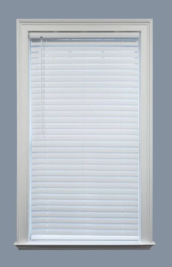 Project Source Premium 2-in Slat Width 71-in x 48-in Cordless White Vinyl Room Darkening Plantation Blinds, LWQKWTWT704480