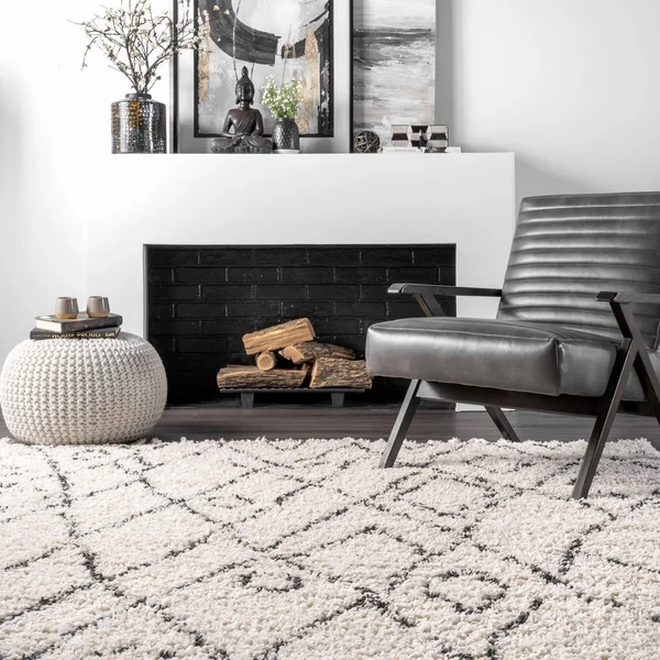 nuLOOM Nieves Moroccan Diamond Tassel Off-White 5 ft. x 8 ft. Oval Rug - Beige