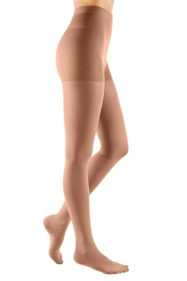 Mediven Comfort 20-30 mmHg Pantyhose, II, Petite, Navy