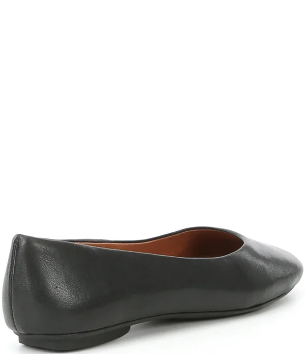 Gentle Souls by Kenneth Cole Women's Eugene Travel Ballet Flat - Size: 9, Black