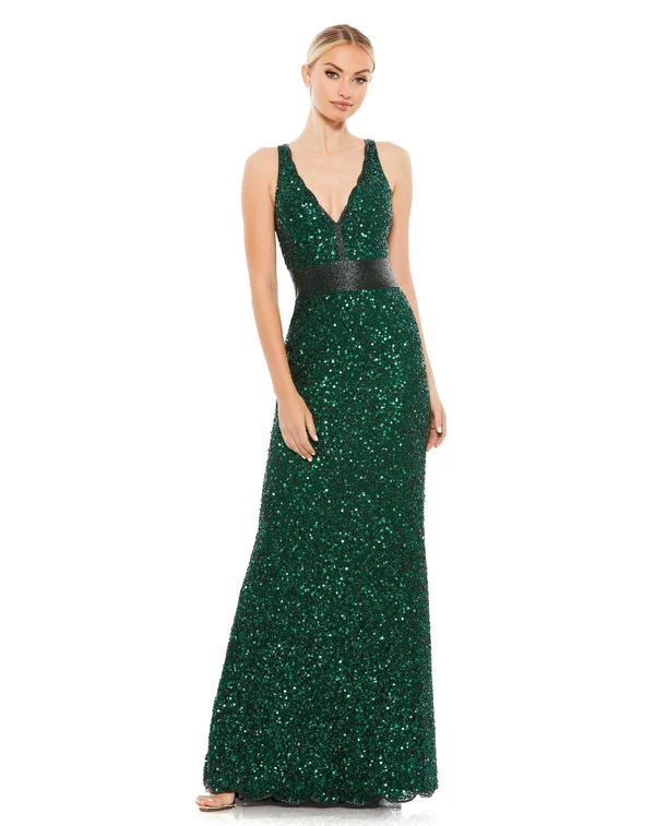 Mac Duggal Scalloped Neckline Sequined Evening Gown Forest Green, Size 8