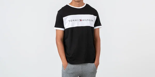 Tommy Hilfiger Logo Flag T Shirt Black