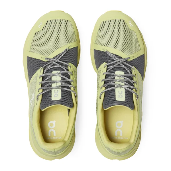 on Cloudstratus Running Shoe - Men's Pistachio/Grey - 8.5