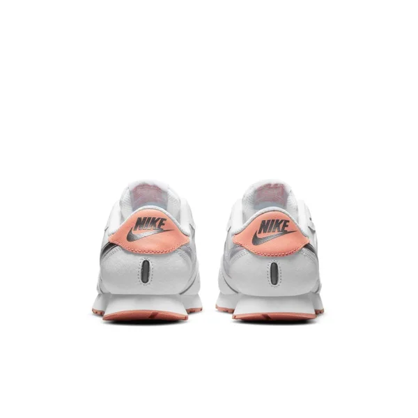 Nike MD Valiant Big Kids& Shoes in White, Size: 7Y, CN8558-101