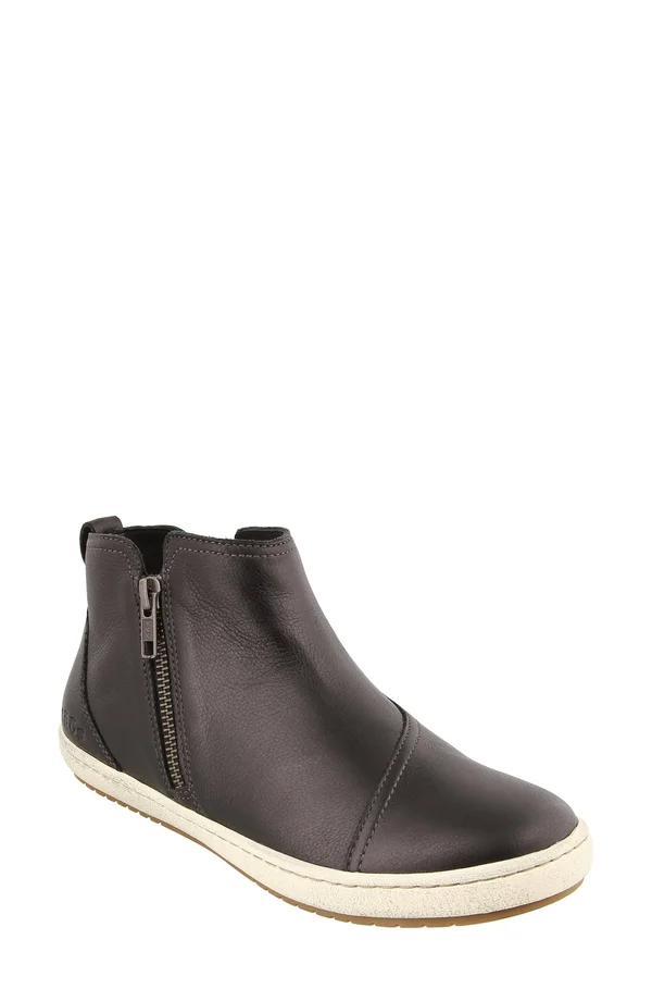 Taos Footwear Bootsie Black, Women's, Size: 11