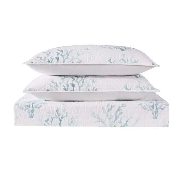 Oceanfront Resort Cove Quilt Set Blue King