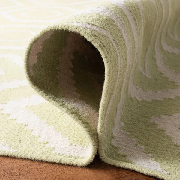Safavieh DHU556A Dhurries Area Rug, Green, Ivory: 6-ft x 9-ft