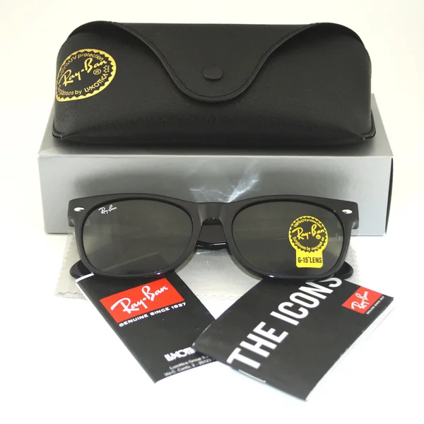 Ray Ban RB2132 New Wayfarer - 901 Black/Crystal Green - 55 mm
