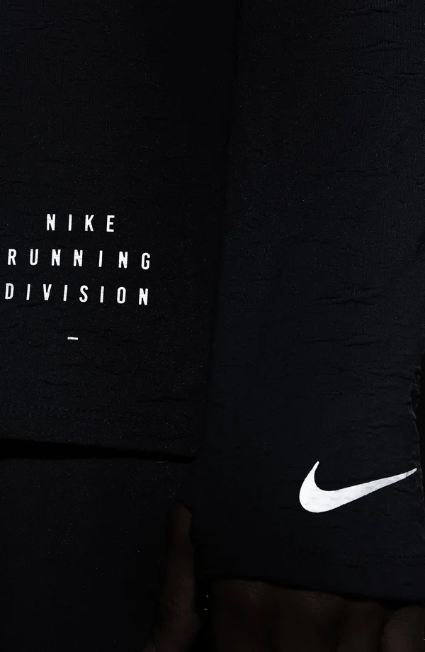 Nike Dri-Fit Element Run Division Men's Running Top