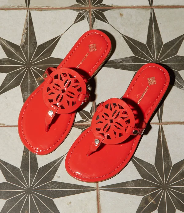 Antonio Melani Lindenie Patent Leather Flat Sandals - 7m