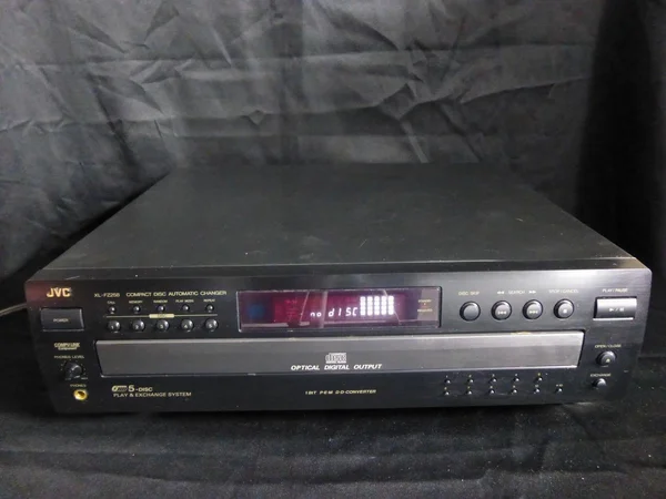 JVC XL-FZ258BK 5 CD Compact Disc Carousel Changer/Player