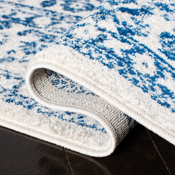 Safavieh Evoke Silver - Ivory Area Rug; 4& x 6&