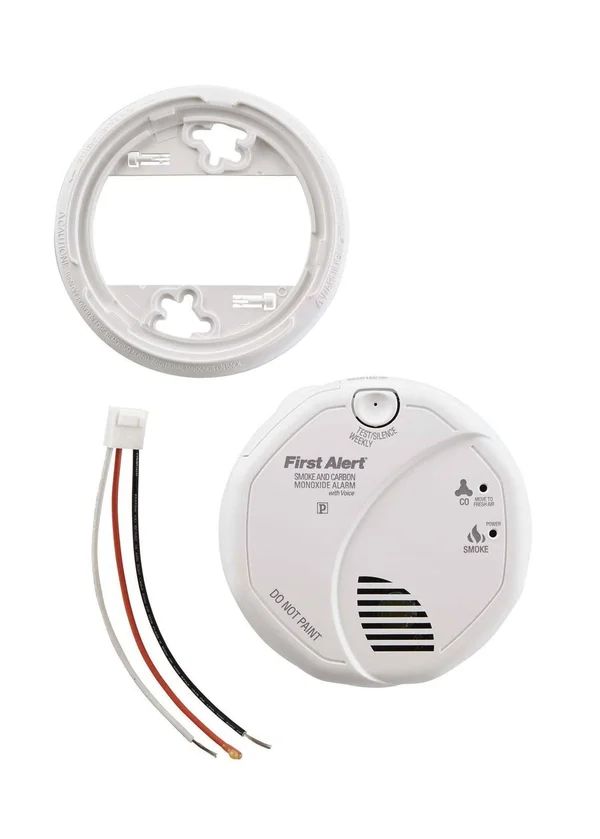 First Alert Photoelectric Smoke And Carbon Monoxide Detector With Voice Alarm - 120 Volt Ac/Dc, White
