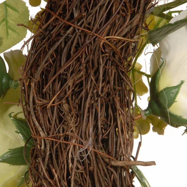 National Tree RAS-15546W24G 24x22 Green & Cream Rose Wreath