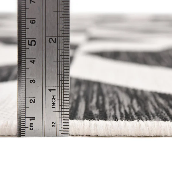 Jill Zarin Outdoor Napa 7&10x22 x 10& Area Rug - Charcoal