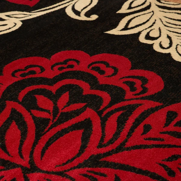 United Weavers Dallas Trouseau Red Area Rug 5&3x22 x 7&2x22