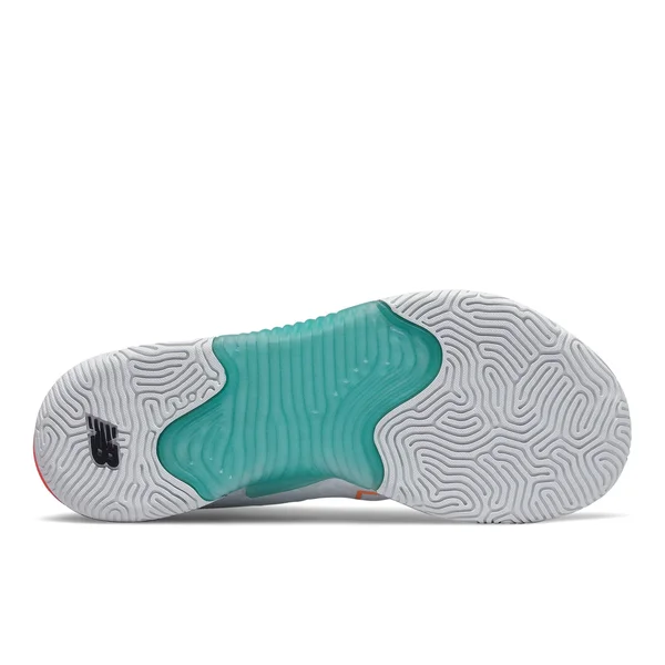 New Balance Women's Minimus TR - White/Grey (Size 6)