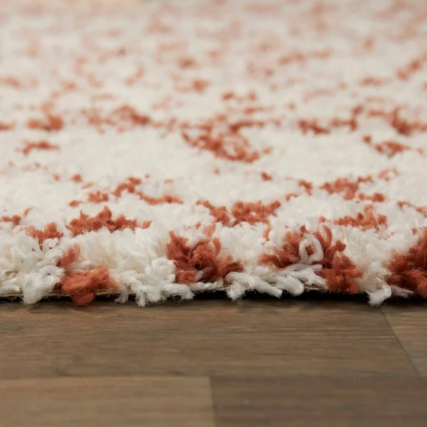 BALTA Dominic Cream/Orange 5 ft. x 7 ft. Moroccan Shag Area Rug