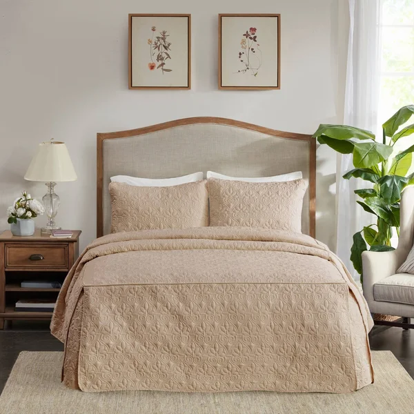 Madison Park - Quebec 3 Piece Fitted Bedspread Set - Khaki - Queen