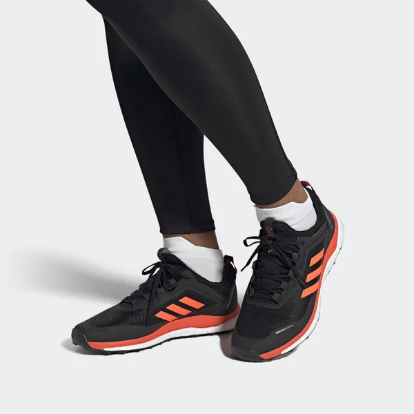 Adidas Men's Terrex Agravic Flow Shoes Col Burgundy - Solar Orange, Black 10