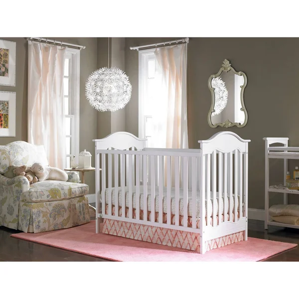 Fisher-price Charlotte 3-in-1 Convertible Crib Snow White