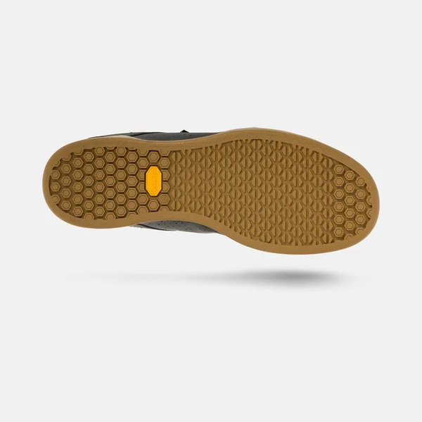 Giro Jacket II Shoes Dark Shadow - Gum 45