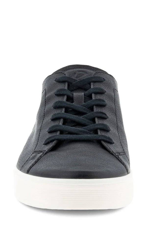 Ecco Street Tray Retro Sneaker - Black - 5-5.5Us