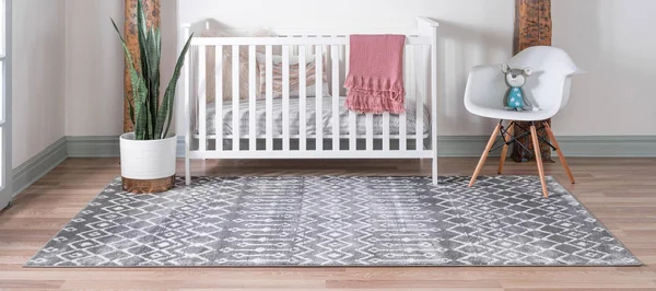 Rugs.com Geometric Kasbah Trellis Collection Rug 8& x 11& Gray Low Pile Rug PE