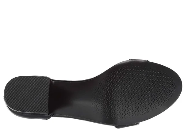 Steve Madden Irenee Sandal (Black Patent) Women's 1-2 inch Heel Shoes