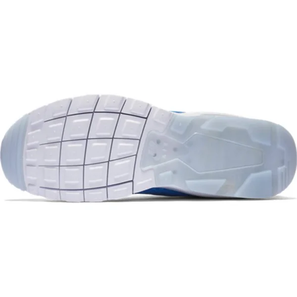 Nike Air Max Motion LW 8