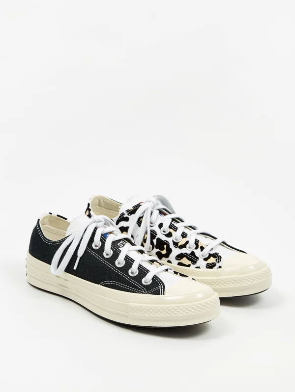 Converse Chuck 70 Logo Play Ox Sneakers White/Black/Desert Ore 5